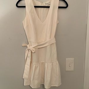 Amanda Uprichard Sleeveless Selene Dress in Ivory. Size small.